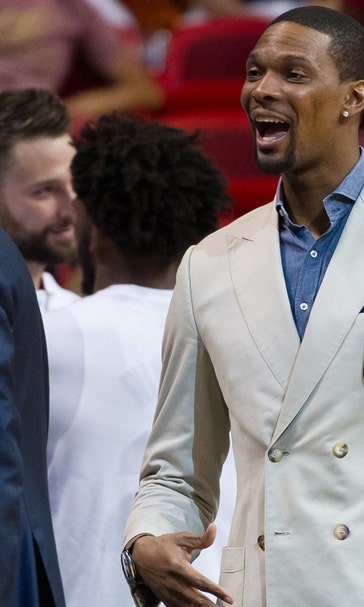 Chris Bosh travels with Heat for opening game against Raptors